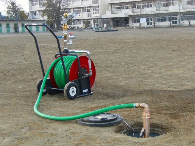 熊谷市立K中学校ライトレイン二輪散水車セット