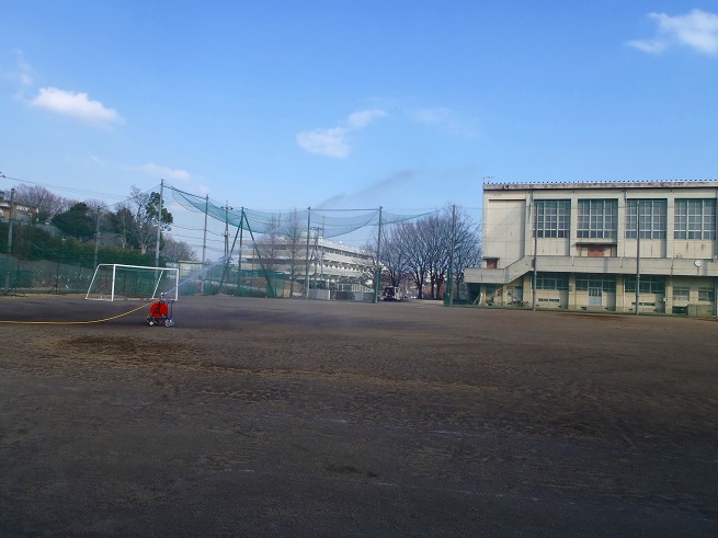 神奈川県立H高等学校移動式スプリンクラー